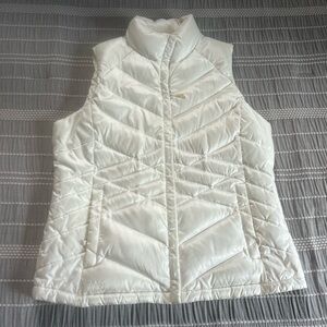 The North Face Women’s White Quilted Puffer Vest